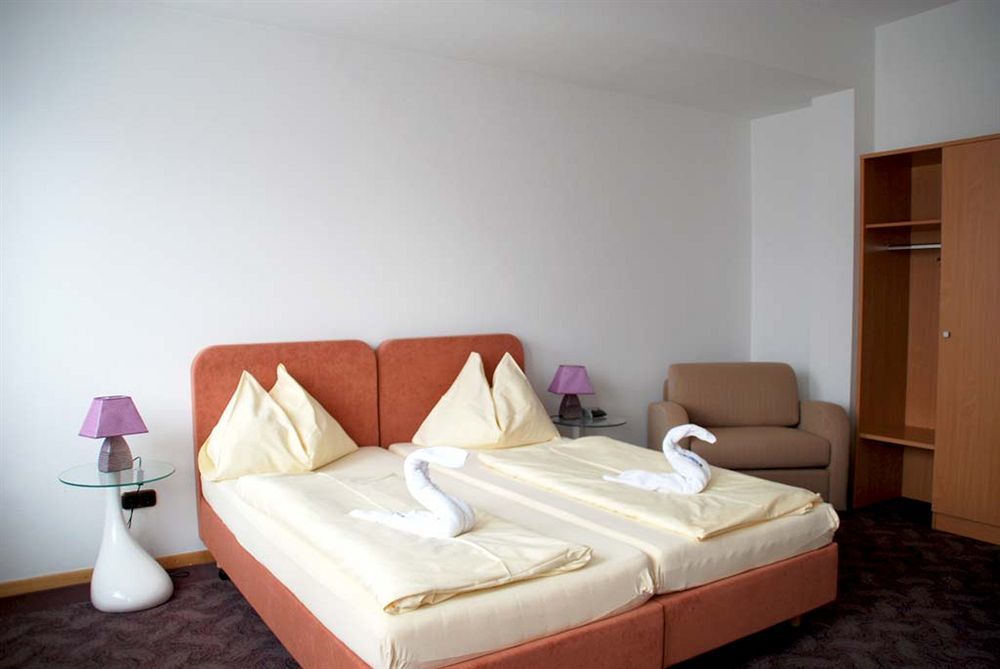 Stadthotel Schwerterbraeu Judenburg Zewnętrze zdjęcie