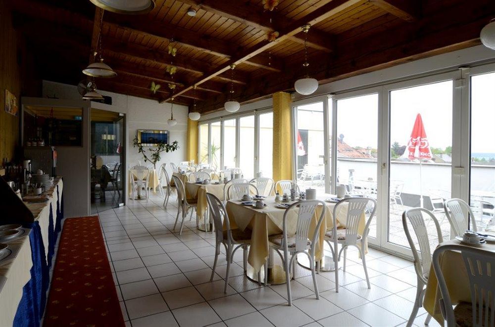Stadthotel Schwerterbraeu Judenburg Zewnętrze zdjęcie