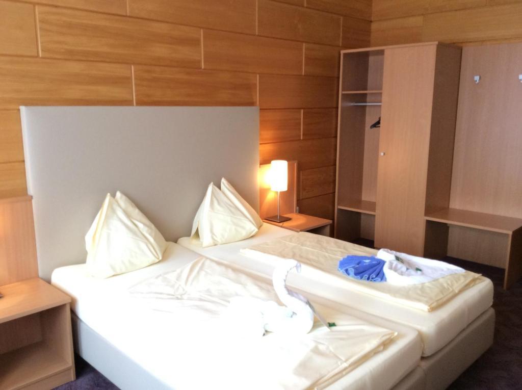 Stadthotel Schwerterbraeu Judenburg Pokój zdjęcie