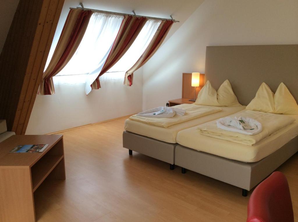 Stadthotel Schwerterbraeu Judenburg Zewnętrze zdjęcie