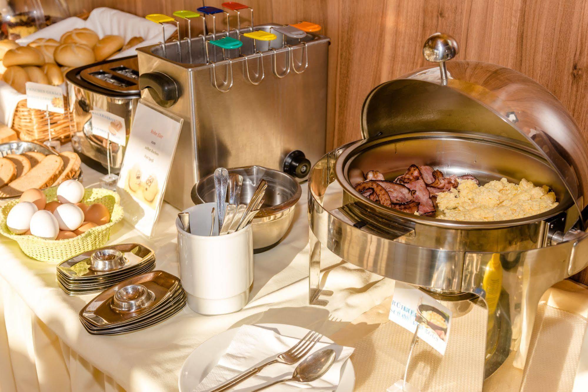 Stadthotel Schwerterbraeu Judenburg Zewnętrze zdjęcie