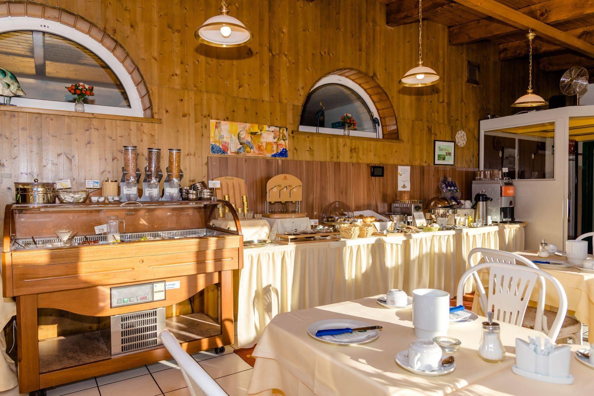 Stadthotel Schwerterbraeu Judenburg Zewnętrze zdjęcie